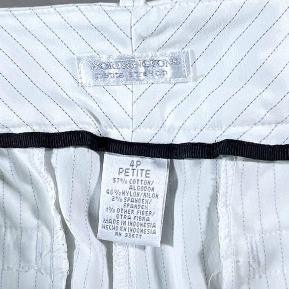 Worthington Petite Stretch White Shorts‎ with Black Vertical Dash Design Size 4P - Picture 4 of 14